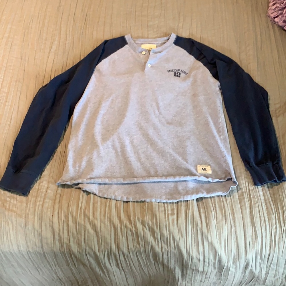 American Eagle Sweatshirt